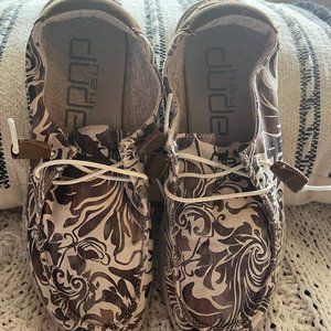 Hey Dudes Ranch Sand